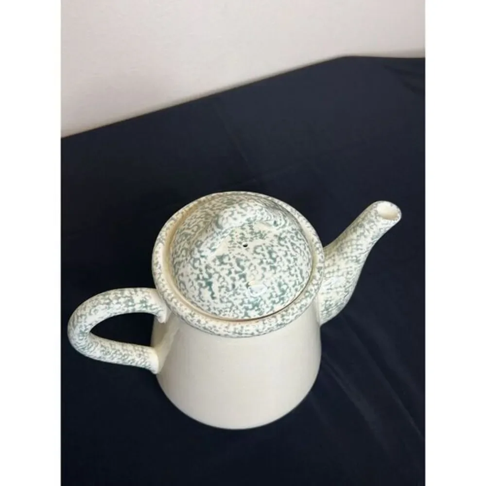 T.H.T. 1995 Sponge Green Apple Design Large Handle Lid Stoneware  Coffee Tea Pot